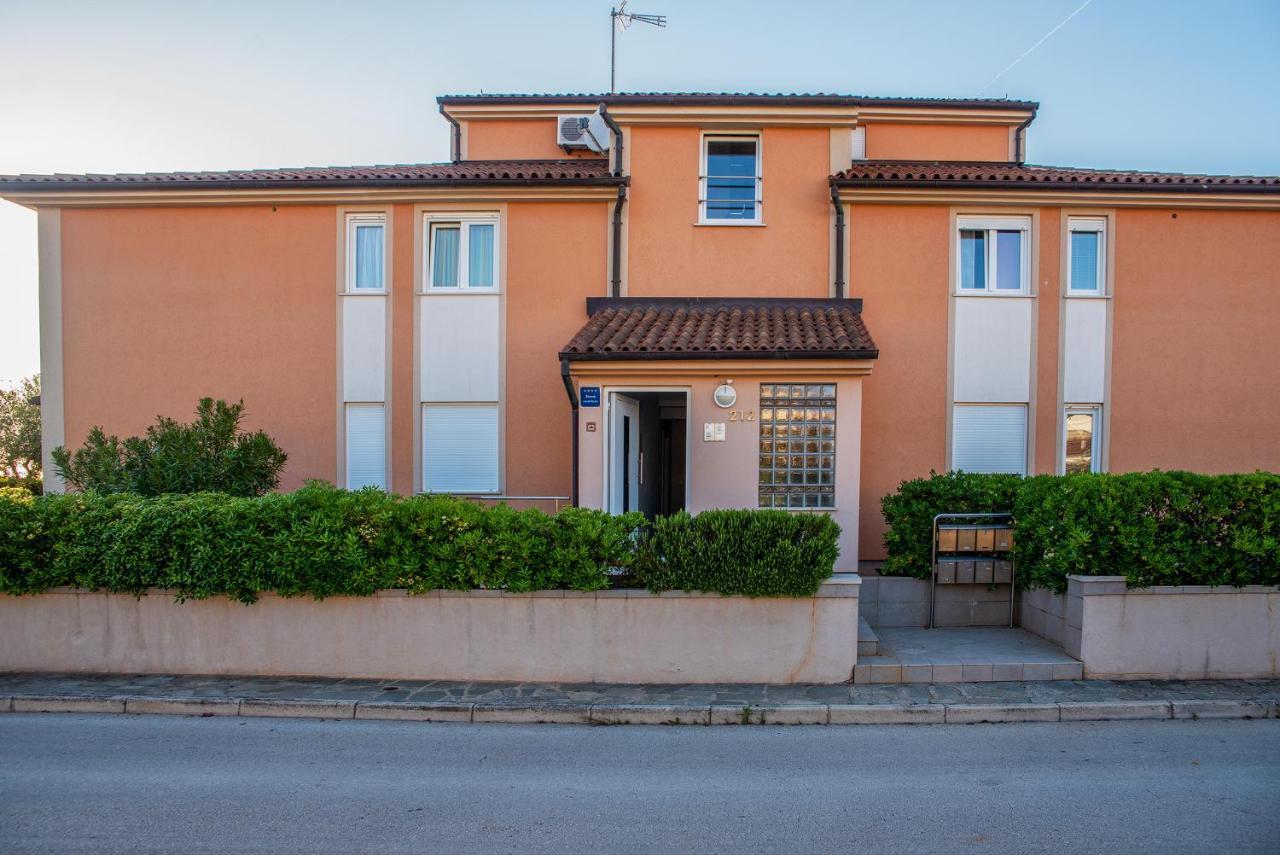Apartman Maksim Banjole Kültér fotó